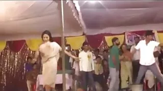 ಕಂಪನದಿಂದ ಪುಸಿ ಹಸ್ತಮೈಥುನವನ್ನುಂಟುಮಾಡುವ ಭೀತಿಯಿಂದ 18 ವರ್ಷ ವಯಸ್ಸಿನ ಚಿಕ್